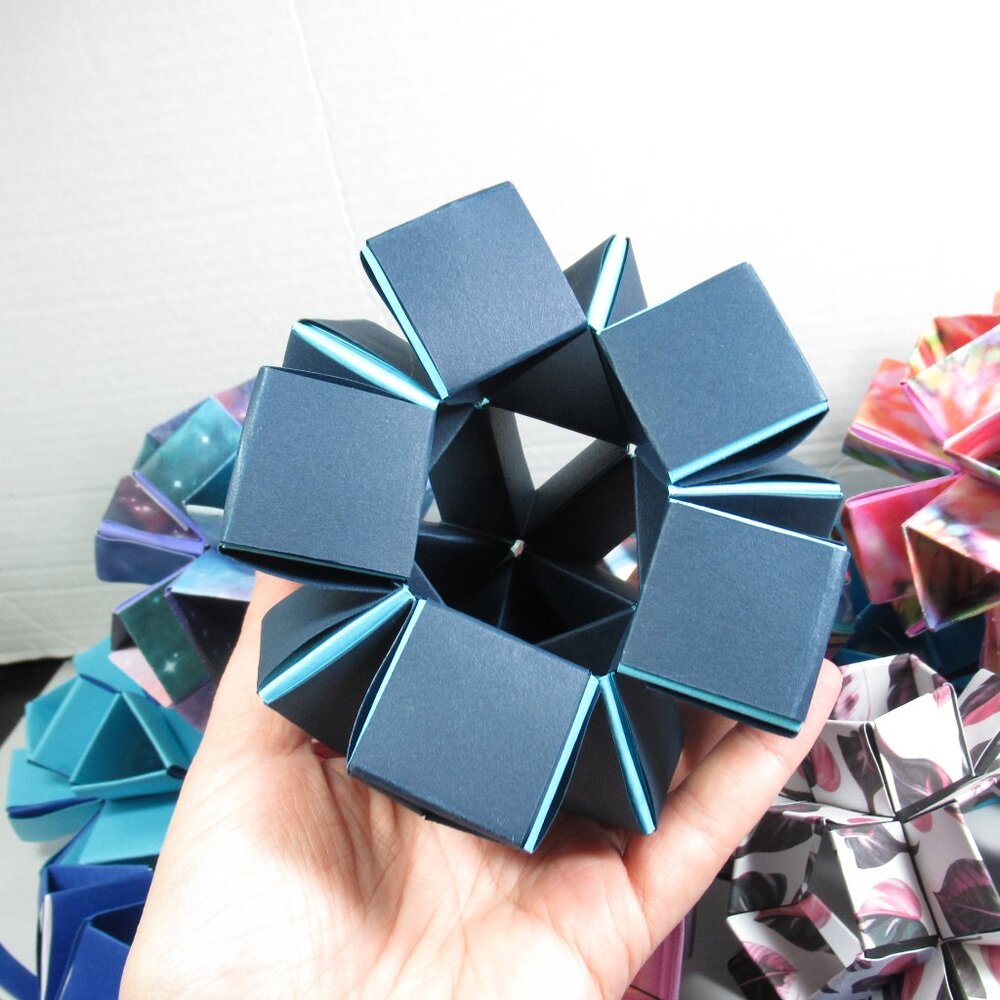 Geometric Origami - Picture 6 of 12